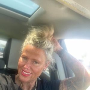 Meet your Posher, Valerie